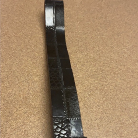 New Nine West Belt - Picture 3 of 8